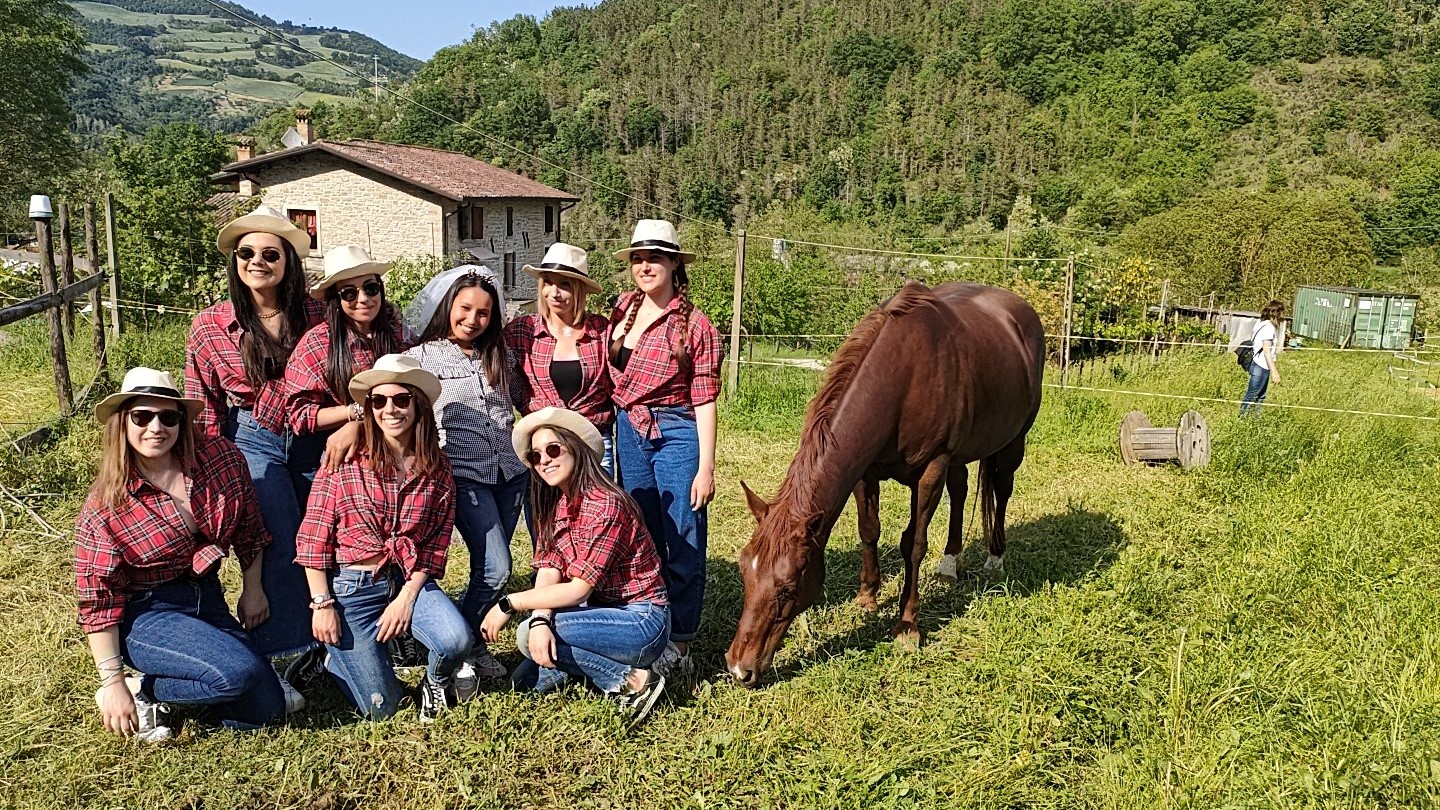 Addio al nubilato a cavallo