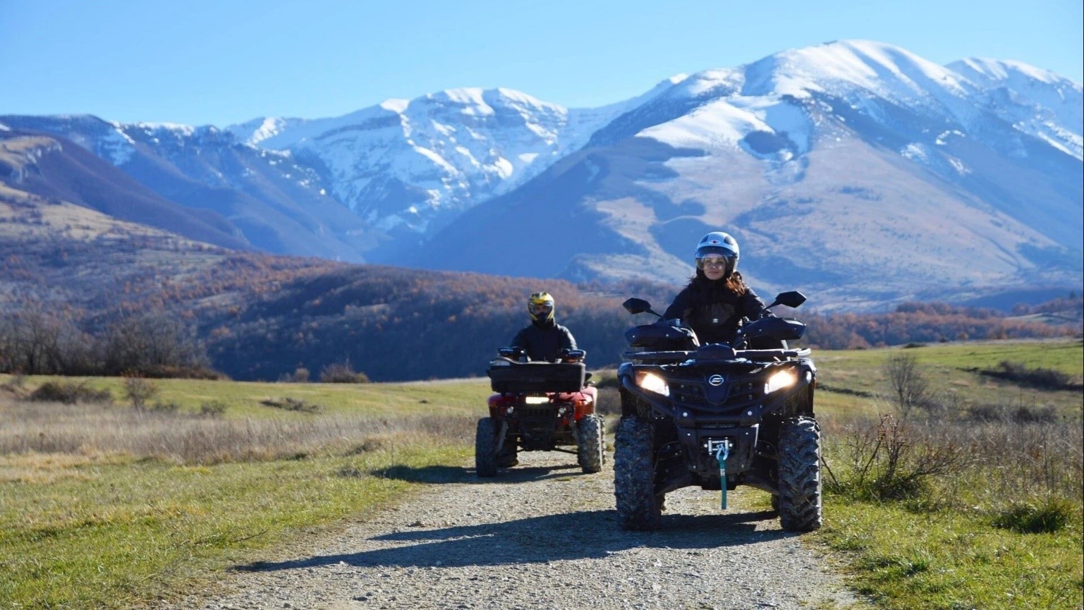 Regali per le coppie: tour in quad