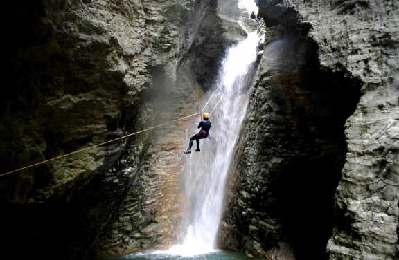 Canyoning nella Forra di Prodo