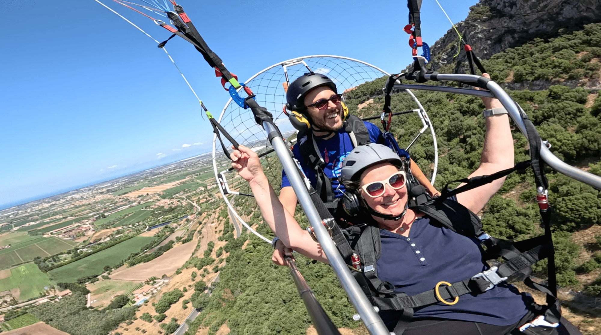 Volo in Paramotore sui Templi di Paestum e sul Cilento